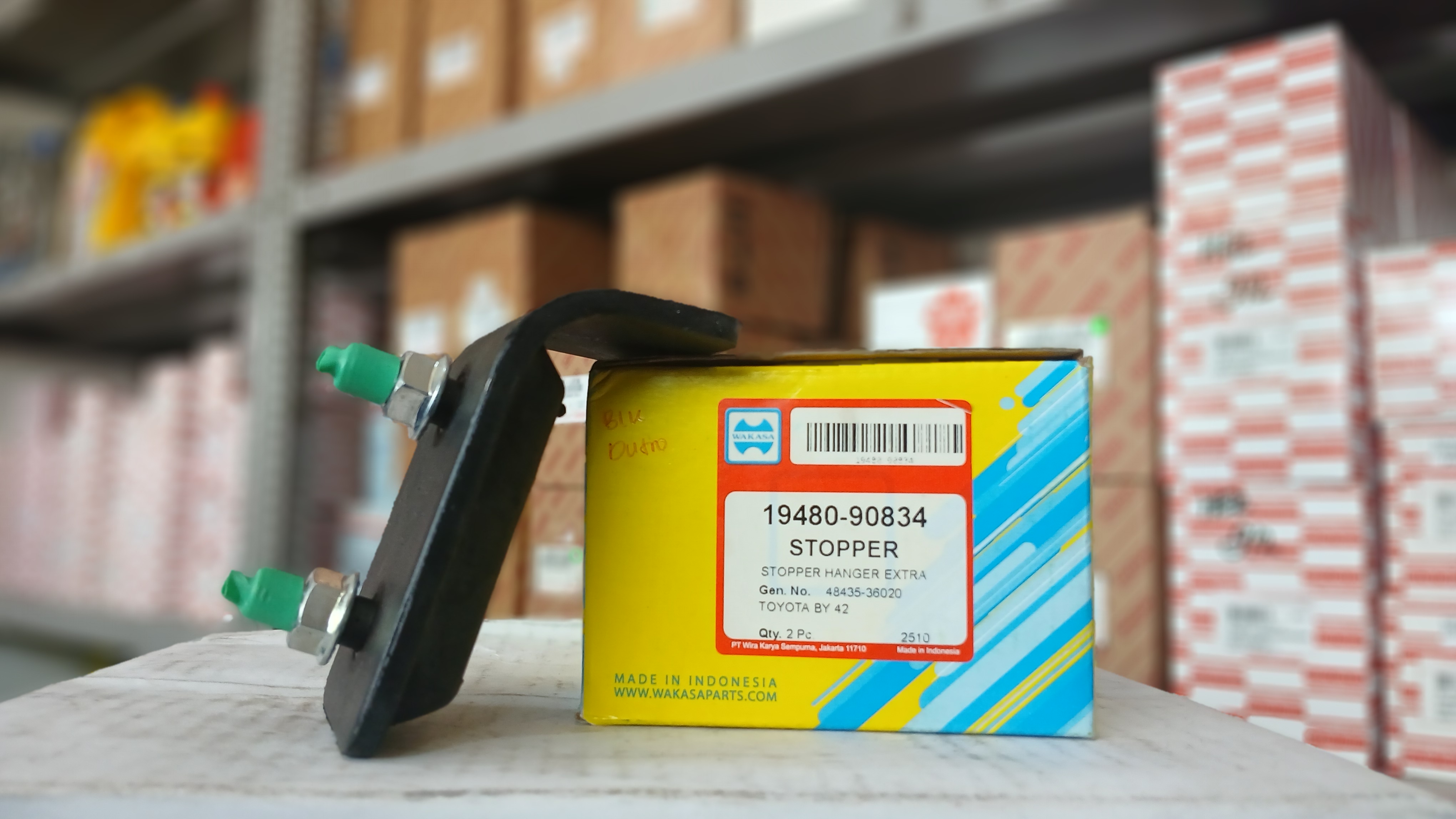 Karet stoper belakang Dutro